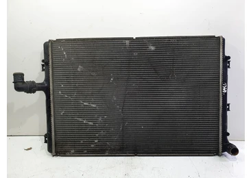 Radiator apa 3c0121253q Volkswagen Passat B6 (2005 - 2010) CBBB