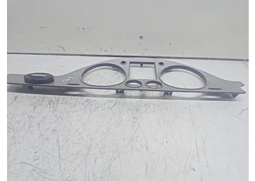 Ornament bord 3C1858335 Volkswagen Passat B6 (2005 - 2010) CBBB