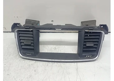 Grila ventilatie bord 9686446277 Peugeot 508 1 (facelift) (2014 - 2020) 1.6 HDI 9h05