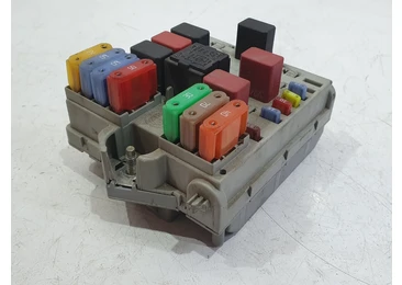 Panou sigurante 46835593 Fiat Punto 2 (facelift) (2003 - 2009) 1.2 benzina 188a4000