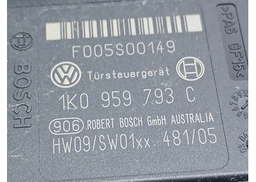Motoras geam stanga fata 1k0959793c Volkswagen Golf 5 (2003 - 2009) - miniatura 4