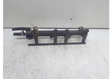 Rampa injectoare 037133317 Volkswagen Sharan 1 (facelift) (2000 - 2003) 2.0 benzina ATM