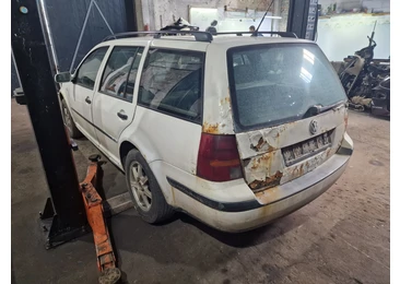 Volkswagen Golf 4 (1997 - 2006) - miniatura 3