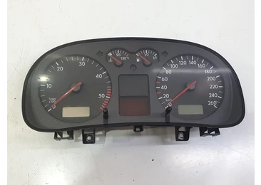 Ceasuri de bord 1J0920826c Volkswagen Golf 4 (1997 - 2006) 1.9 TDI axr
