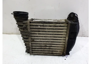 Radiator intercooler 0261230266 Volkswagen Golf 4 (1997 - 2006) axr