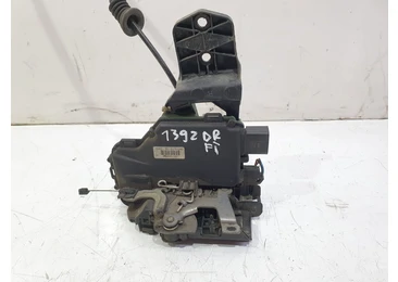 Broasca dreapta fata 16ad3b1837016ad Volkswagen Golf 4 (1997 - 2006) axr