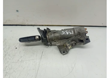 Contact cu cheie 4B0905851C Volkswagen Golf 4 (1997 - 2006) AXP
