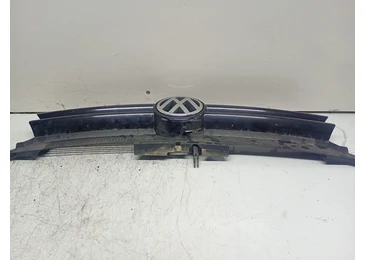 Grila bara fata 1j0853651H Volkswagen Golf 4 (1997 - 2006) 1.4 benzina AXP
