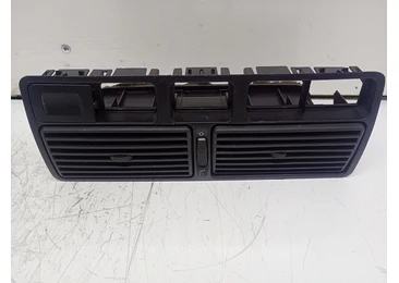 Grila ventilatie 1J0819736C Volkswagen Golf 4 (1997 - 2006) AXP