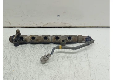 Rampa injectoare 8945812020 Toyota RAV4 2 (facelift) (2003 - 2006)