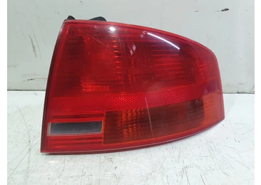 Stop dreapta 8e5945096 Audi A4 B7 (2004 - 2008) 2.0 tdi BPW