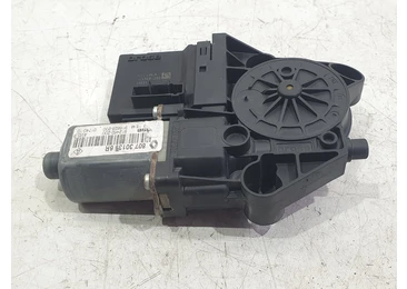 Motoras geam dreapta fata 807301396r Renault Megane 3 (2008 - 2014) 1.5 dci K9K636