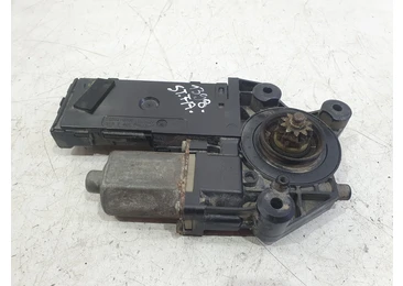 Motoras geam stanga fata 0130822479 Renault Megane 3 (2008 - 2014) 1.5 dci K9K636