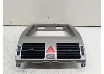 Grila ventilatie bord 1T1819728D Volkswagen Touran 1 (facelift) (2006 - 2010) 1.9 tdi BLS