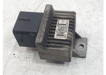 Releu bujii incandescente 110678071r Renault Megane 3 (2008 - 2014) 1.5 dci K9K636