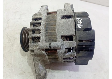 Alternator 37300-03300 Hyundai i20 PB (2008 - 2012) 1.2 benzina g4la