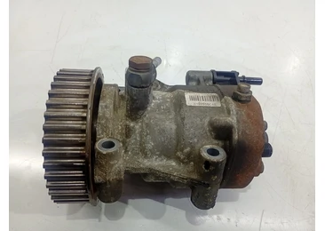 Pompa inalta presiune 9303z111b03 Dacia Logan 1 (2004 - 2008) 1.5 dci K9K792
