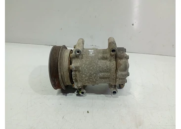 Compresor clima ac 8200716562 Renault Symbol 1 (facelift) (2002 - 2006) K9K 700