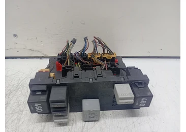 Modul confort 3C0937049AE Volkswagen Caddy 3 (2004 - 2010) 1.9 tdi BJB