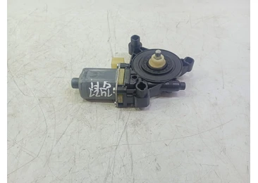 Motoras geam stanga fata 0130822705 Volkswagen Golf 7 (2012 - 2017) 1.6 tdi cxxa