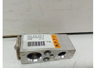 Supapa expansiune clima 5Q0816679B Skoda Karoq 1 (2017 - 2025) 1.5 TSI DPCA