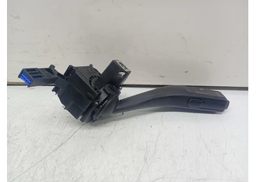 Maneta stergatoare 1k0953519A Peugeot 607 1 (2000 - 2004) 2.2 hdi 4HX DW12TED4