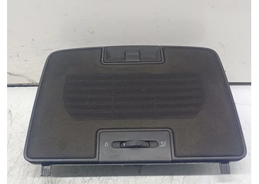 Ornament bord 1K0819153B Volkswagen Golf 5 (2003 - 2009) BMM