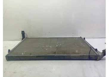 Radiator apa 701664 Volkswagen Golf 5 (2003 - 2009) 2.0 tdi BMM