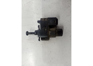 Switch frana 93bb13480bc Ford Focus 1 (1999 - 2004) FXDD