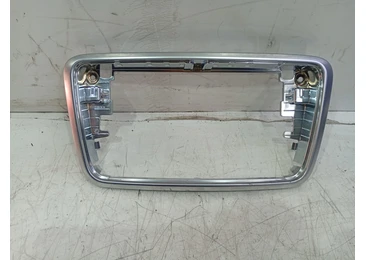 Ornament bord A1766890018 Mercedes Benz GLA-Class X156 (2013 - 2017) - miniatura 3