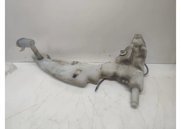 Vas lichid parbriz xs4117618c Ford Focus 1 (1999 - 2004) 1.4 benzina FXDD