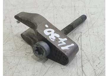 Brida injector a6510160438 Mercedes Benz GLA-Class X156 (2013 - 2017) 2.2 cdi OM651.930