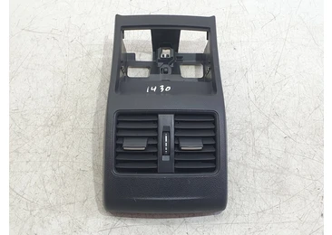 Grila ventilatie a2468300003 Mercedes Benz GLA-Class X156 (2013 - 2017) 2.2 cdi OM651.930