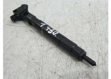 Injector a6510702387 Mercedes Benz GLA-Class X156 (2013 - 2017) 2.2 cdi OM651.930