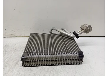 Radiator clima bord 7P0820101 Volkswagen Touareg 2 (7P) (2010 - 2014)