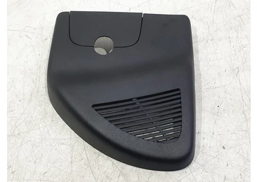 Ornament interior a1768210236 Mercedes Benz GLA-Class X156 (2013 - 2017) 2.2 cdi OM651.930