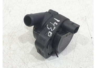 Pompa recirculare apa 3130591163 Mercedes Benz GLA-Class X156 (2013 - 2017) 2.2 cdi OM651.930