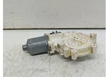 Motoras geam dreapta fata 0130822207 Smart Forfour 1 (2004 - 2006) 1.3 benzina M135.930