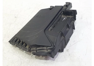 Capac baterie a2465400182 Mercedes Benz GLA-Class X156 (2013 - 2017) 2.2 cdi OM651.930