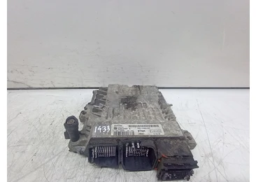 Calculator motor ECU BV61-12A650-AXH Ford Focus 3 (2011 - 2015) T3DA