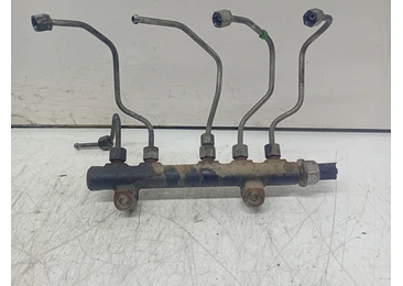 Rampa injectoare 9685297580-02 Ford Focus 3 (2011 - 2015) T3DA