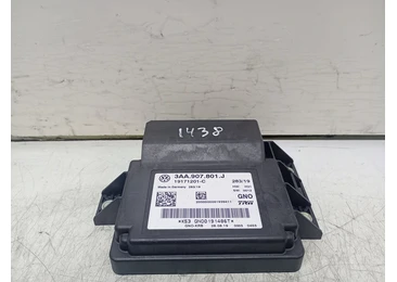 Calculator frana de mana 3AA907801j Volkswagen Passat B6 (2005 - 2010) CBBB