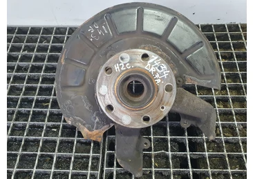 Fuzeta dreapta fata Volkswagen Golf 6 (2008 - 2015) 1.4 benzina CGGA