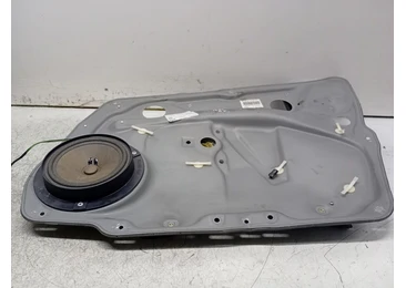 Macara geam dreapta fata A1697203079 Mercedes Benz A-Class W169 (facelift) (2008 - 2012) 2.0 cdi om640.942