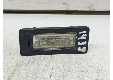 Lampa numar 8T0943021 Volkswagen Passat B6 (2005 - 2010) 2.0 tdi CBBB