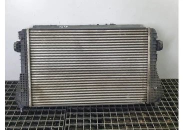 Radiator intercooler 3c0145805ad Volkswagen Passat B6 (2005 - 2010) 2.0 tdi CBBB