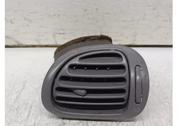 Grila ventilatie 9632184377 Peugeot 206 1 (facelift) (2002 - 2009) 1.4 HDi 8HX