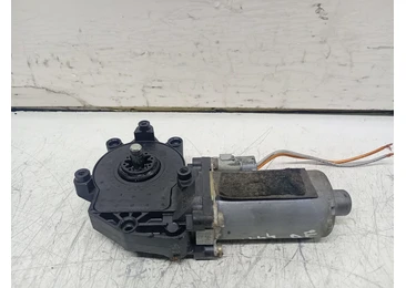 Motoras geam dreapta fata Volkswagen Passat B6 (2005 - 2010) - miniatura 2