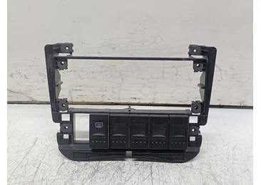 Ornament bord 6N0858305C Volkswagen Polo 3 (6N) (facelift) (2000 - 2002) 1.4 benzina AUD