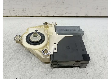 Motoras geam dreapta fata 1k4837102E Volkswagen Golf 5 (2003 - 2009) 1.9 tdi BKC